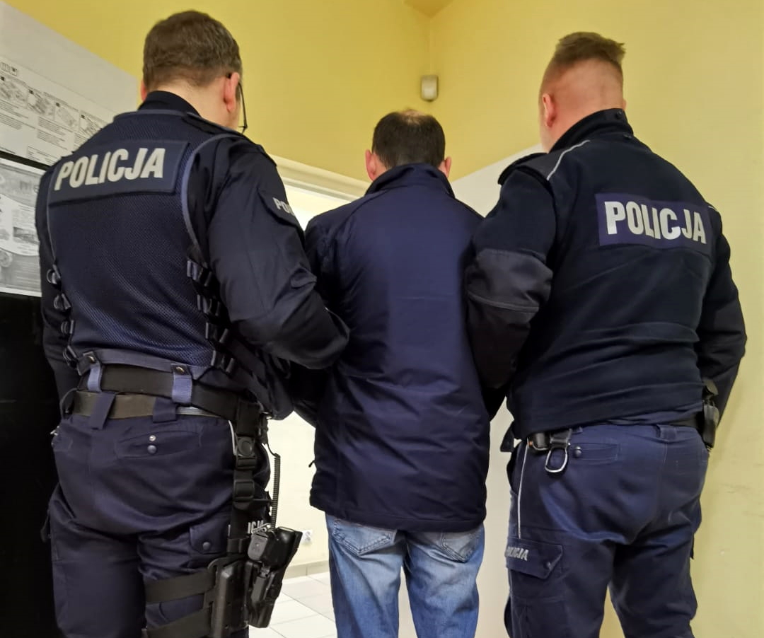 Policjant na wolnym zatrzymał pijanego kierowcę Wiadomości Komenda