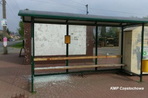 Wiata w miejscowości Kopalnia.