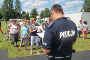 Policjanci podczas festynu z okazji Dni Koniecpola.