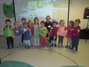 Policjantka i dzieci