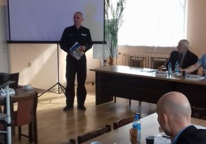 Debata we Mstowie. Prelekcja ko. Mazurkiewicza.