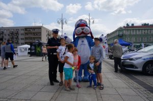 Działania profilaktyczne na Placu Biegańskiego w Częstochowie.