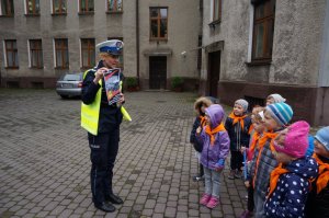 Pogadanka z policjantką.