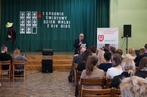 Obchody Światowego Dnia AIDS z częstochowską Policją.