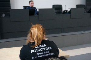 Wizyta dzieci i młodzieży w częstochowskiej komendzie.