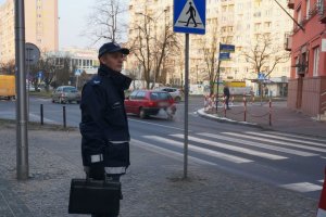 Dzielnicowi z Częstochowy dbają o bezpieczeństwo pieszych