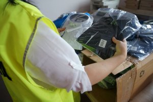 Przejęte podróbki odzieży światowych marek