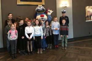 Policjantka i Sznupek w teatrze