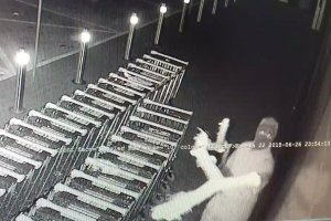 Nagranie ze „skoku” na bankomat w Częstochowie