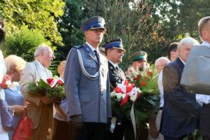 Hołd dla bohaterów Powstania Warszawskiego