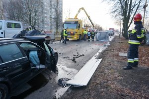 Zdarzenie drogowe w Częstochowie. Rozszczelnił się zbiornik z ciekłym azotem