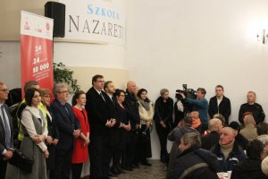 Komendant podzielił się opłatkiem na Wigilii Caritasu