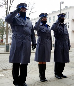 Komendanci Miejscy Policji w Częstochowie oddają hołd poległym